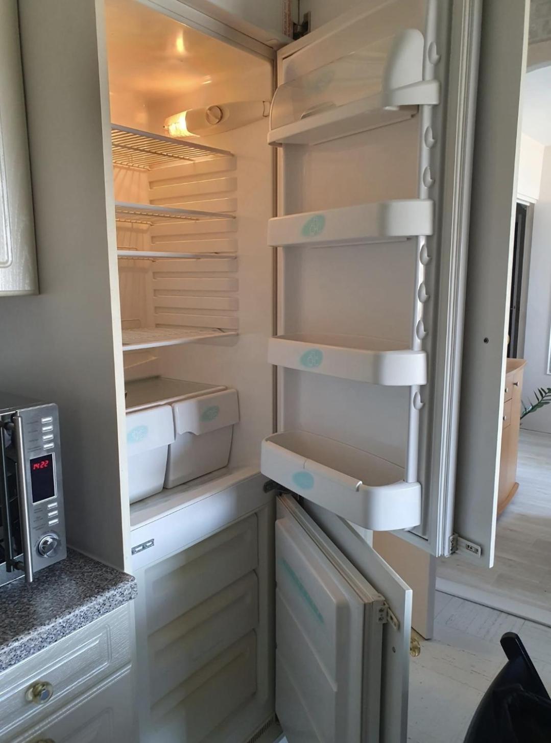 Medipole T2 Avec Un Garage Gratuit Sur Place, 16Min A Centre Ville Lyon En Metro A Вийёрбан Экстерьер фото